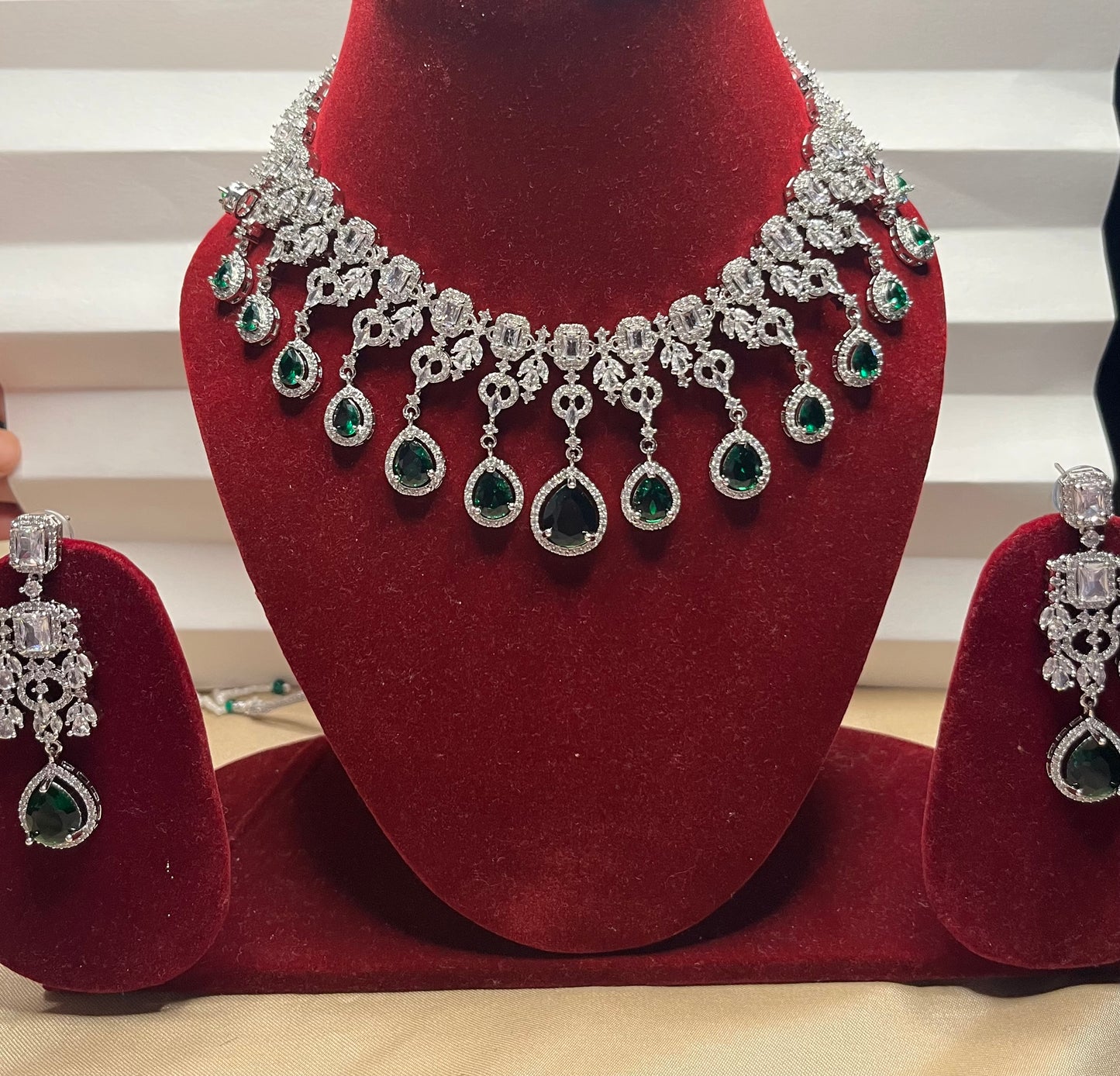 AD necklace in green with green emerald drops