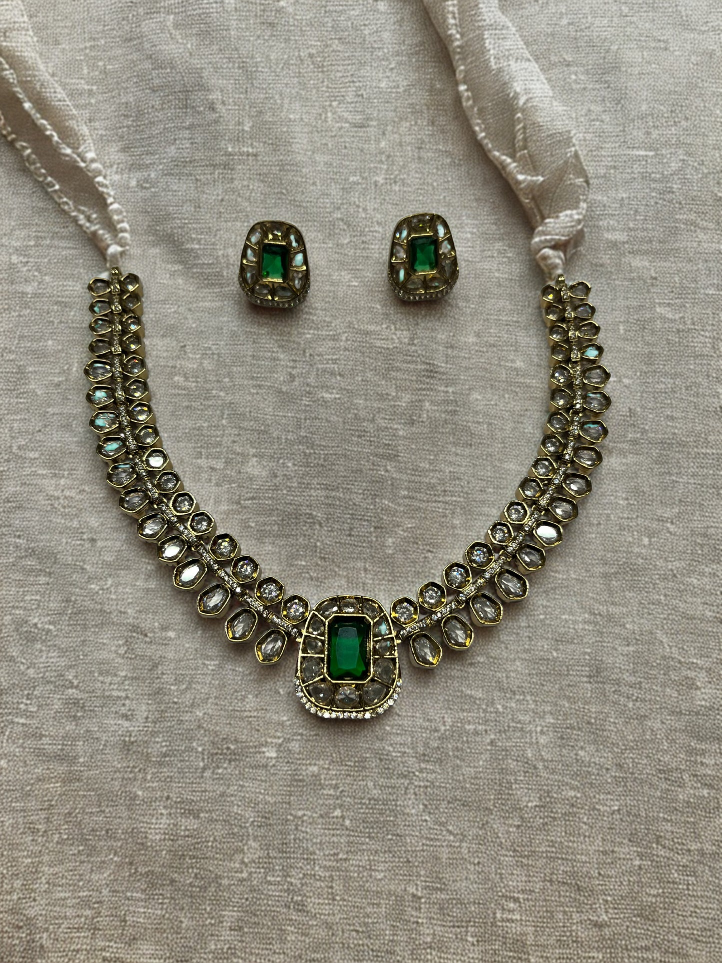 Emerald Kundan Necklace