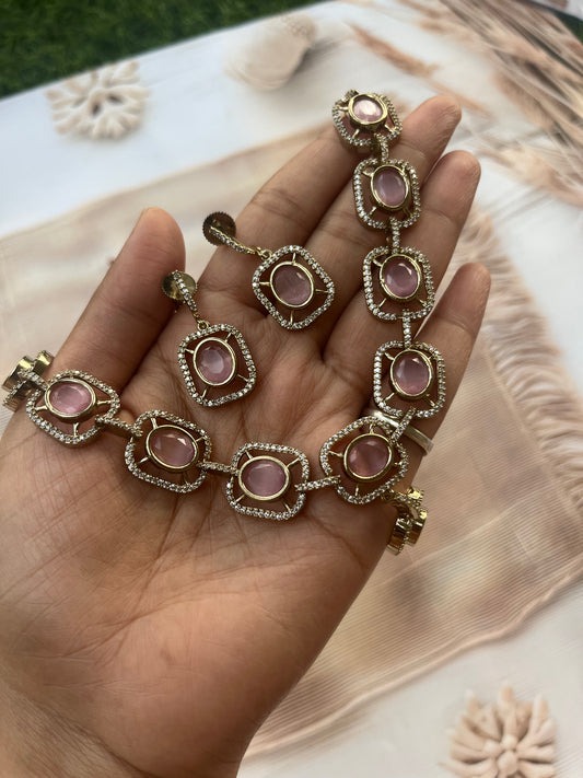 Blush Royale: Vintage Pink Stone Necklace Set with Antique Detailing