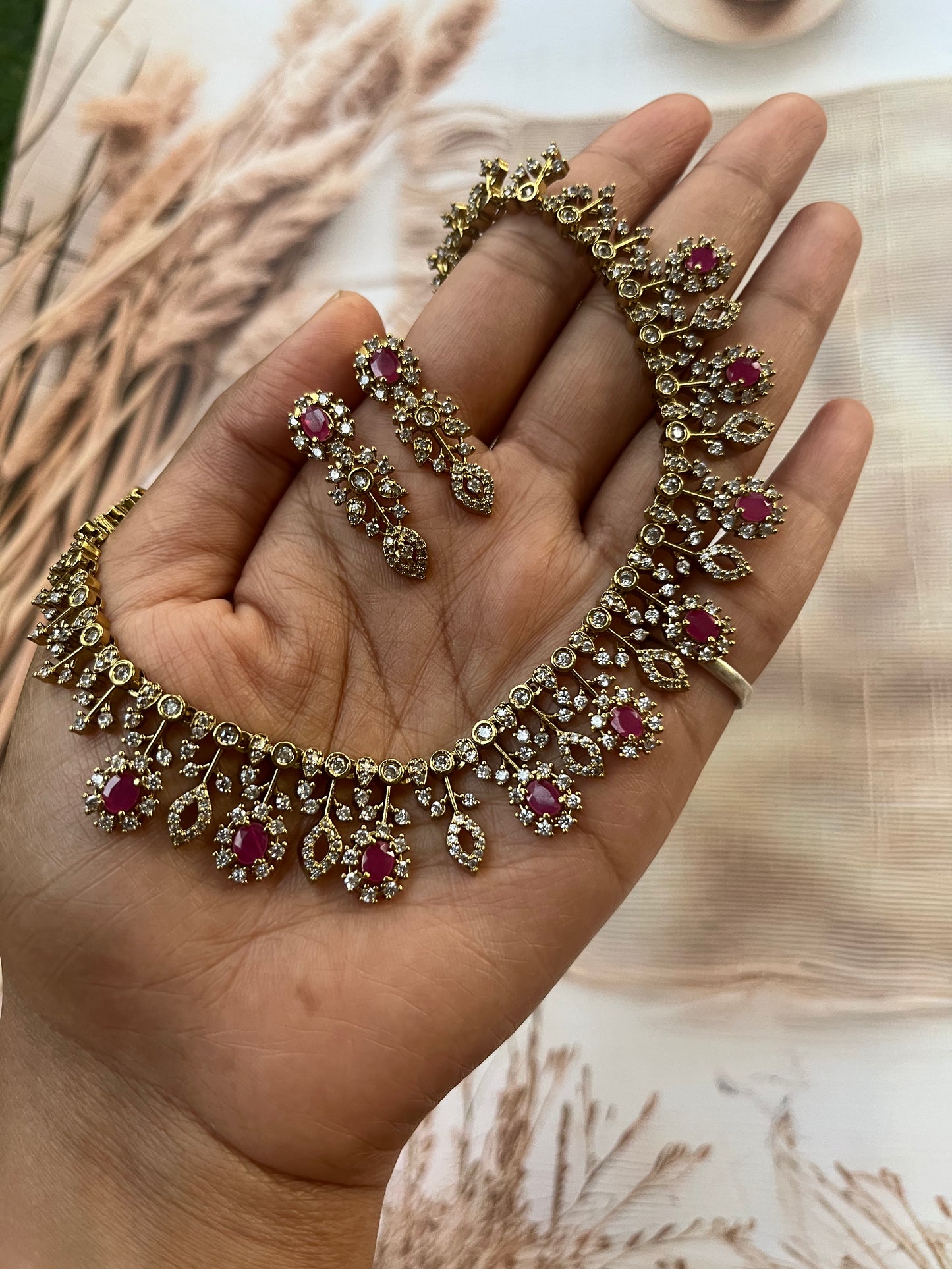 Ruby bloom choker
