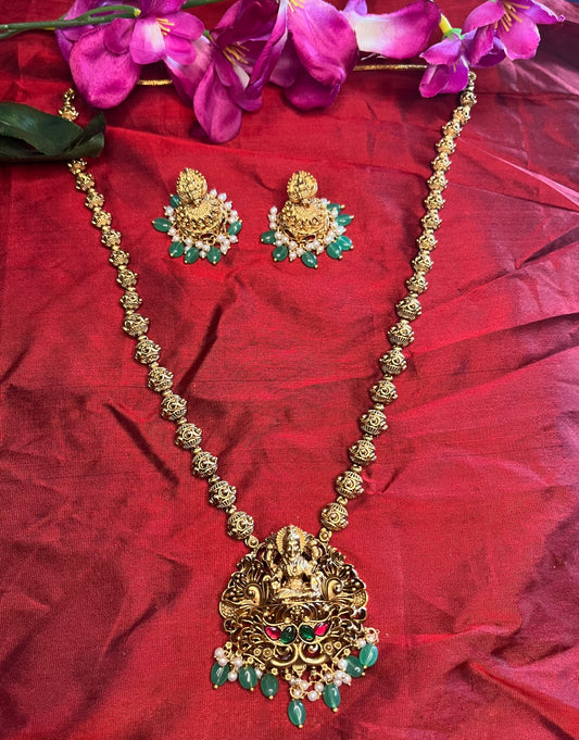 Golden beads Haram